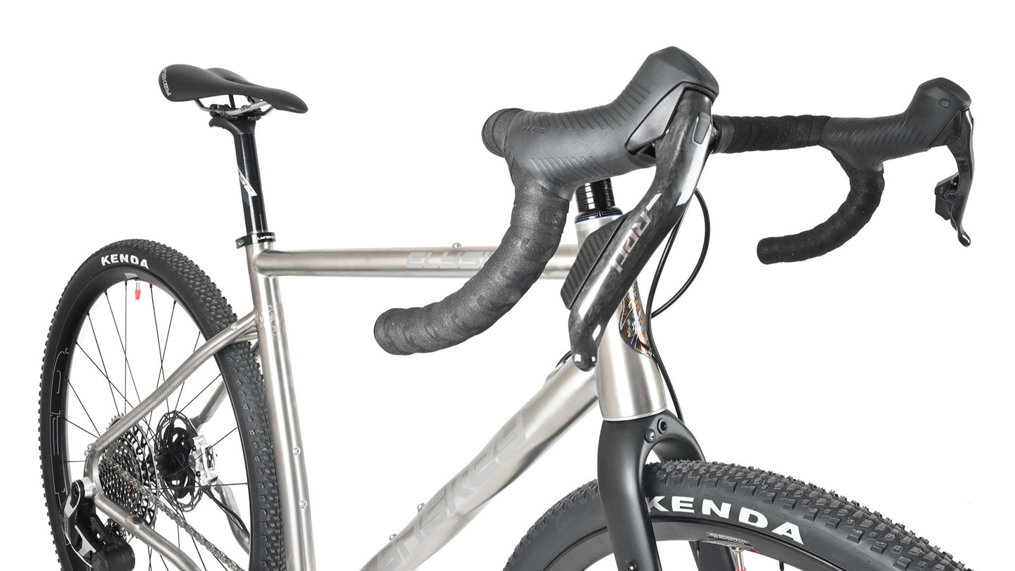 Elysium Complete Bike